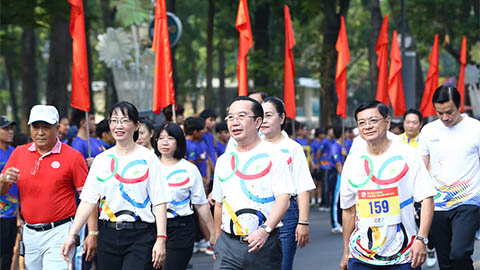 Hàng nghìn người tham gia Ngày chạy Olympic vì sức khỏe toàn dân ở TP.HCM Hàng nghìn người tham gia Ngày chạy Olympic vì sức khỏe toàn dân ở TP.HCM